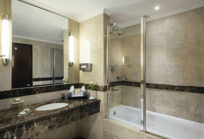 Президентский Люкс 3 Спальни, Anwar Al Madinah Movenpick