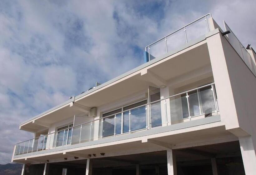 Люкс 2 Спальни, Lakeview Estate Apart