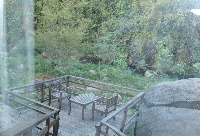 Номер Deluxe с Балконом, Namkat Yorla Pa Resort