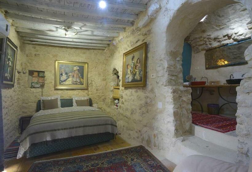 Люкс Вид на Горы, Auberge De Tamezret