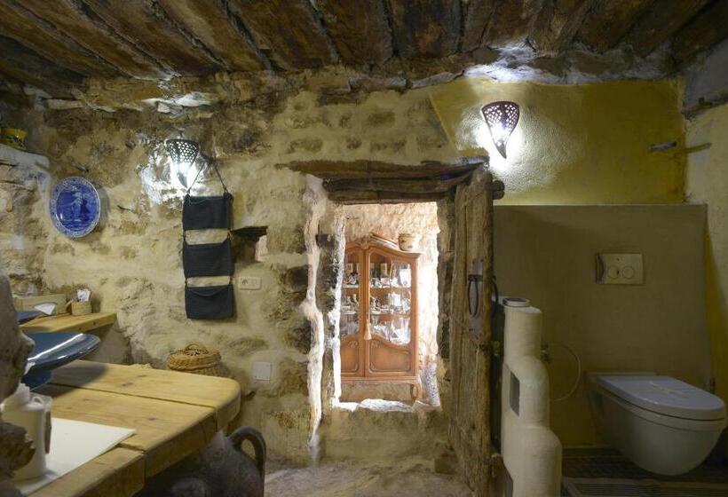 غرفة قياسية, Auberge De Tamezret