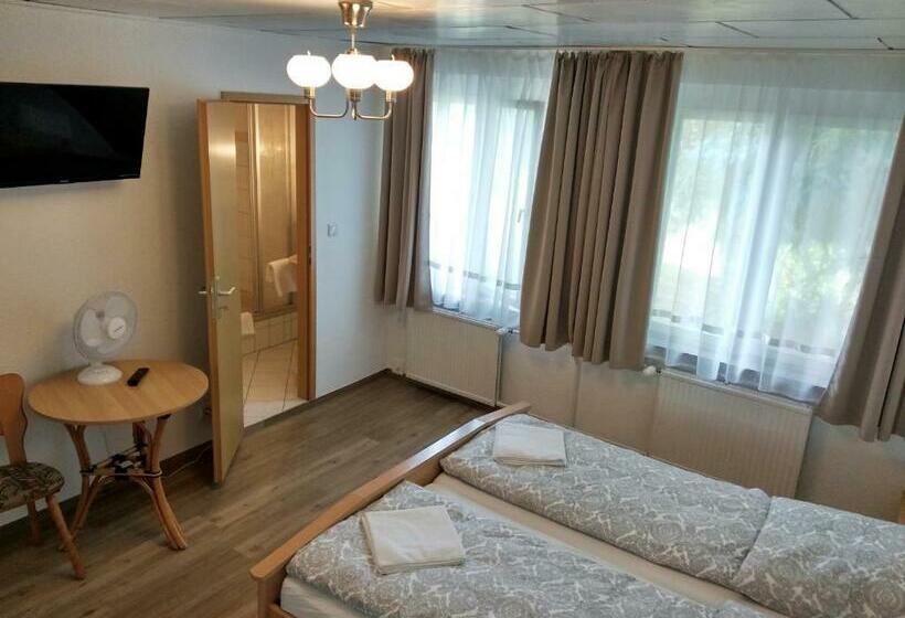 Номер Стандарт, Gasthof Uttewalde