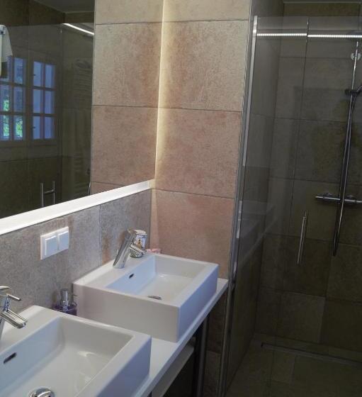 山の見えるジュニアスイート, Landsitz Oberhof Petit Hôtel