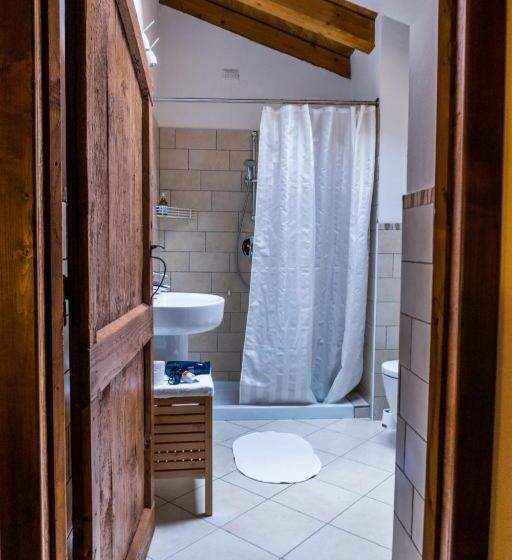 带1个卧室的顶楼公寓, Agriturismo Dai Gobbi