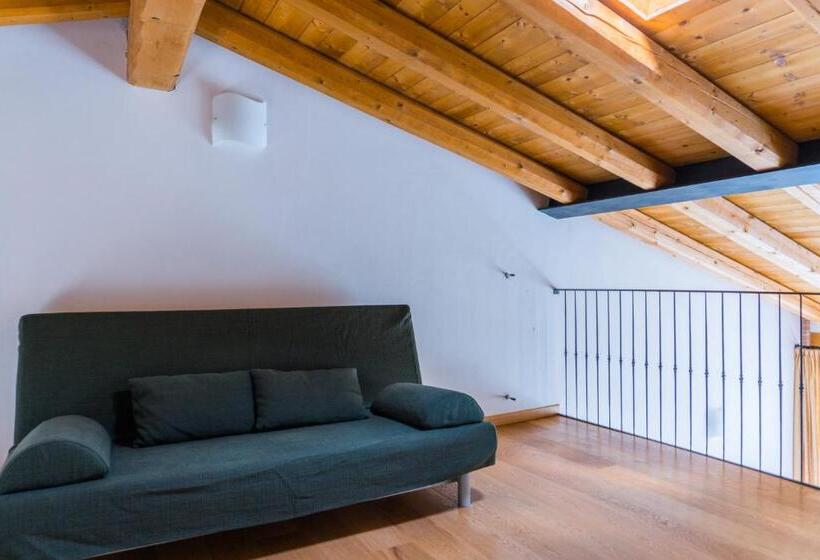 带1个卧室带泳池的公寓, Agriturismo Dai Gobbi