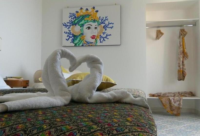 Номер Deluxe Вид на Море, Torre Elisabetta Rooms