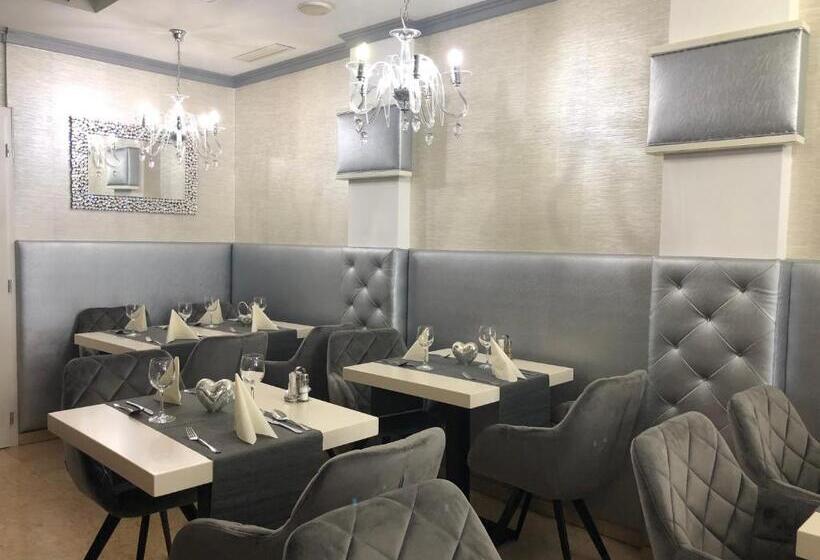 اتاق استاندارد, Teátrum Boutique