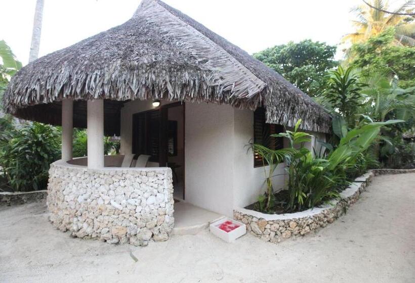 بانگلوی استاندارد با چشم‌انداز دریا, Breakas Beach Resort