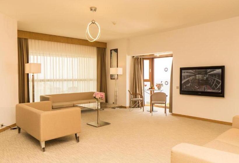 سوئیت با تخت بزرگ, Grand Hotel Ontur Cesme