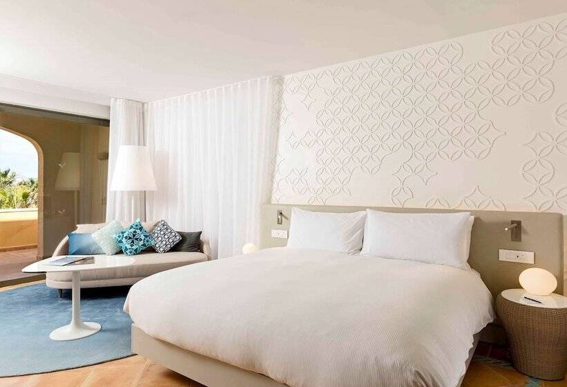 اتاق لوکس با چشم‌انداز دریا, Hilton Malta