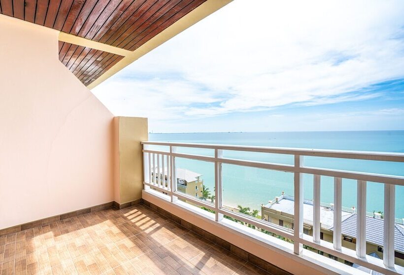 Номер Deluxe, Royal Phala Cliff Beach Resort