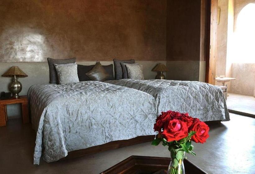 2 Bedroom Apartment with Pool, Ksar Char Bagh Small Luxury Hotels
