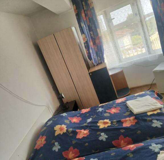 Номер Стандарт, Eli Guest House