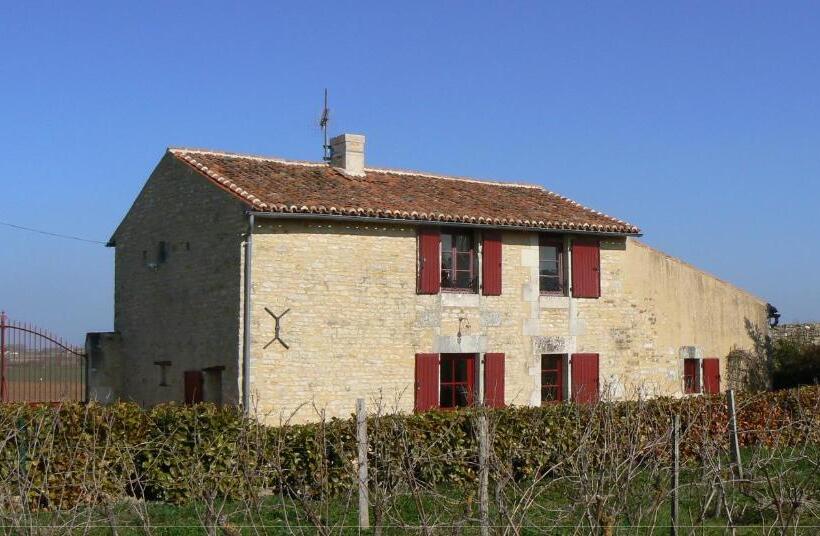 Дом 3 Спальни, Manoir De Vilaines