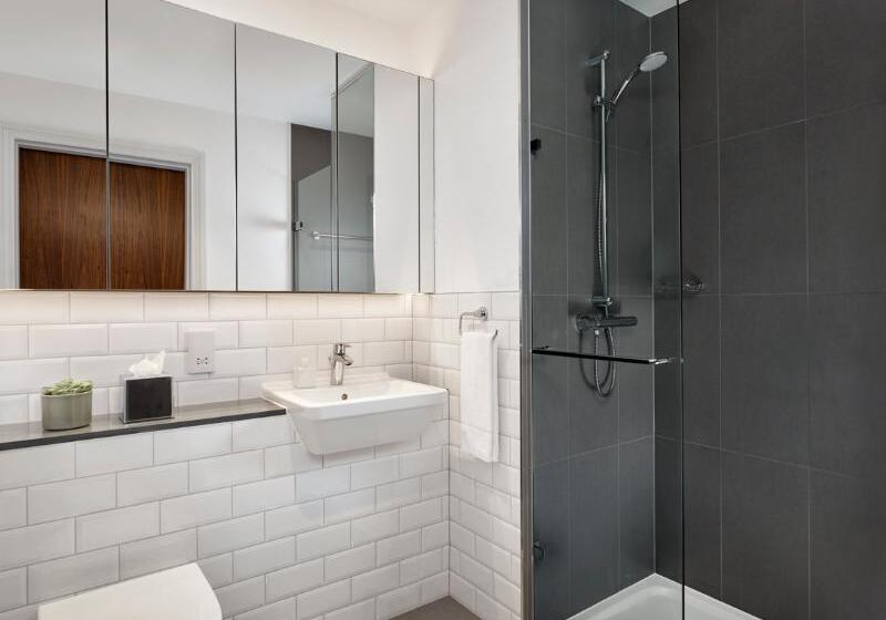 استودیوی استاندارد, Citadines Islington London