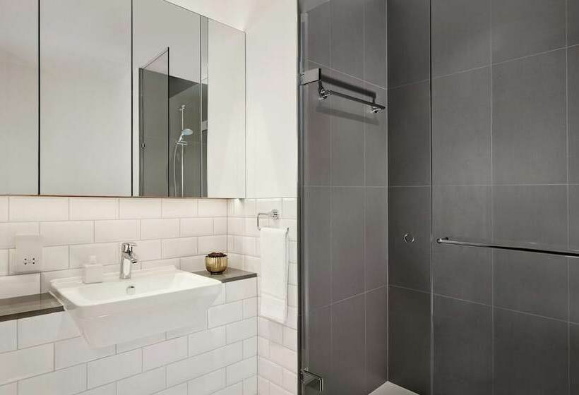 استودیوی استاندارد, Citadines Islington London