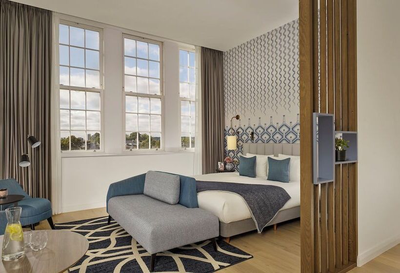 استودیوی لوکس, Citadines Islington London