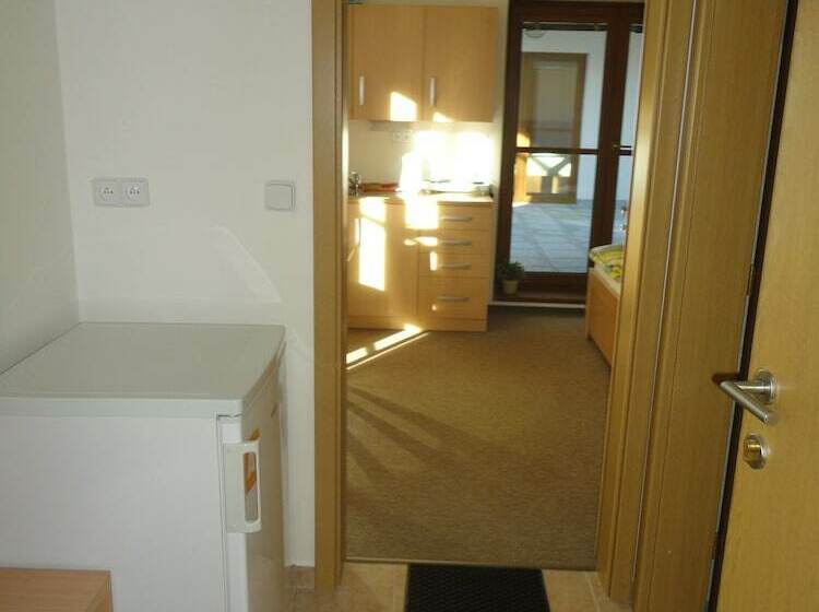 Студио Comfort, Penzion Dominik