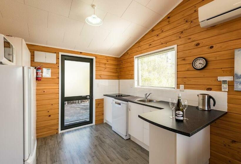 Дом 2 Спальни, Sunseeker Cottages Motel
