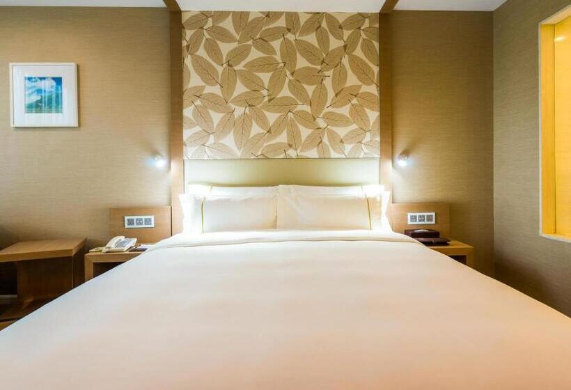 غرفة تنفيذية, China Mayors Plaza   Free Shuttle Between Hotel And Exhibition Center & Exhibitor Registration Count
