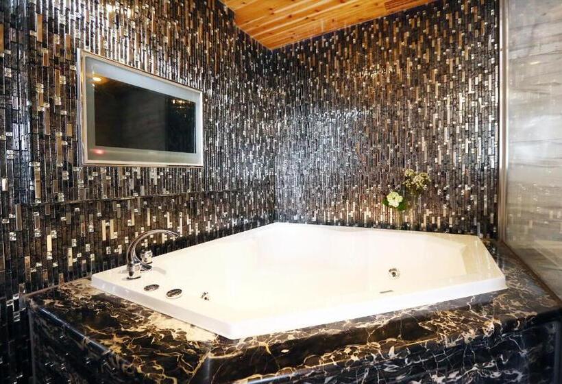 اتاق لوکس, Beauty Hotels Taipei   Hotel Bchic