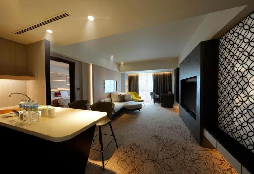 سوئیت رویال, Evergreen Plaza Hotel   Tainan
