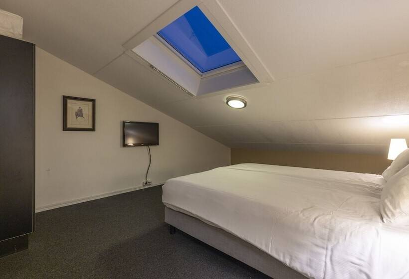 سوییت جونیور, Fletcher Hotel Jan Van Scorel