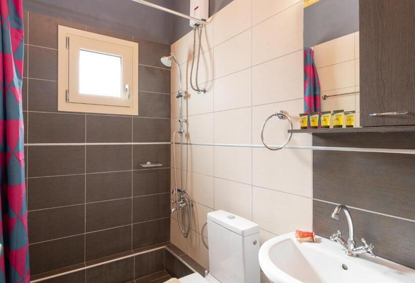 اتاق استاندارد با چشم‌انداز دریا, Korifi Apts & Std Adults Only