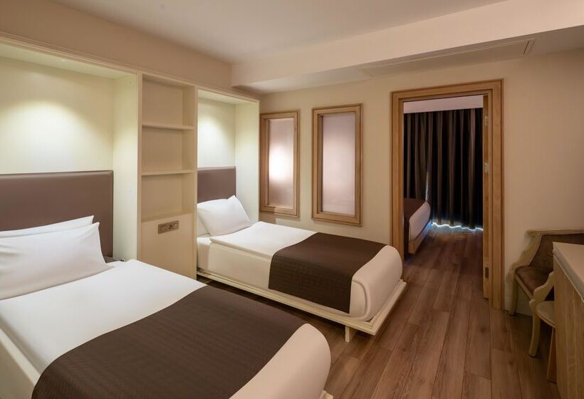 غرفة ديلوكس عائلية, Swandor Hotels & Resorts   Topkapi Palace
