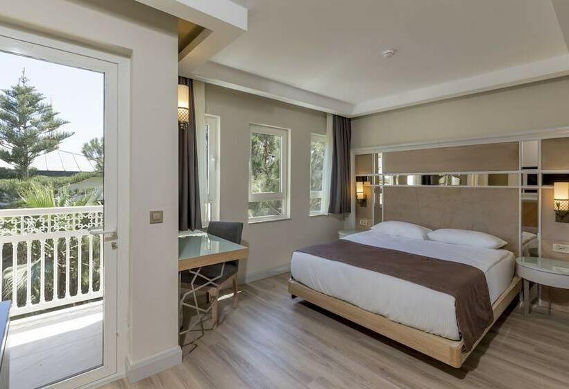 غرفة ديلوكس عائلية, Swandor Hotels & Resorts   Topkapi Palace