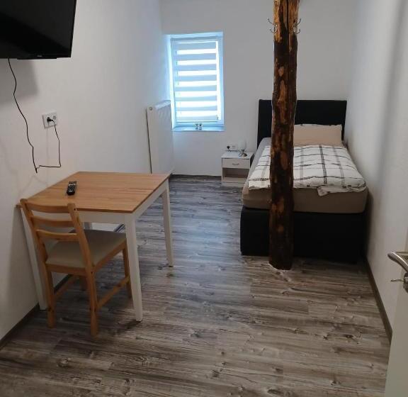 Дом 1 Спальня, Nettes Landhaus