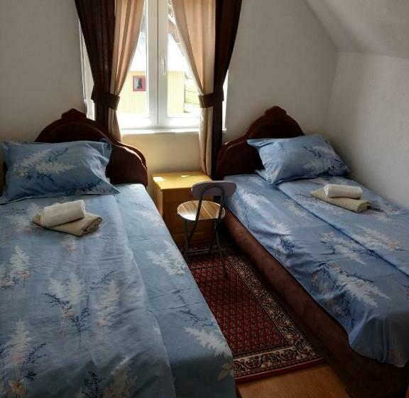 اتاق استاندارد با چشم‌انداز باغ, Guest House Rg