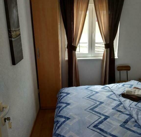 اتاق لوکس, Guest House Rg
