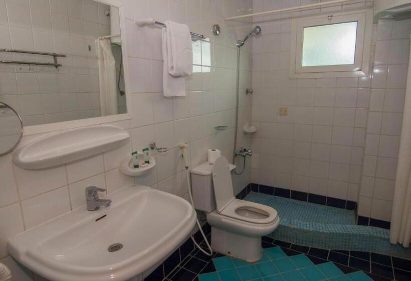 Апартаменты 2 Спальни, Seven Garden Alhada Suites