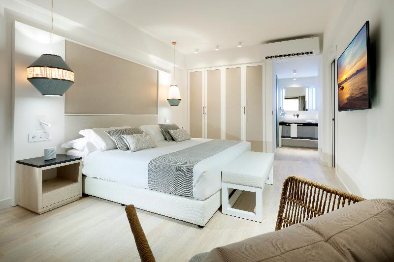 סוויטה נוף לים, Grand Palladium Sicilia Resort & Spa