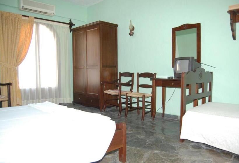 Quarto Estandar, Arolithos Traditional Village