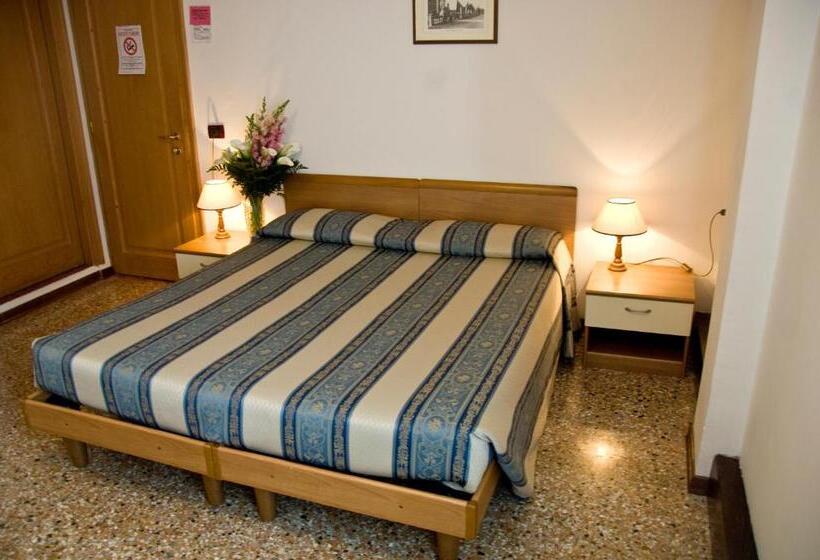 غرفة قياسية حمام مشترك, Casa Sant Andrea