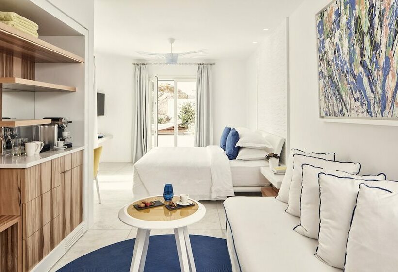 Номер Стандарт, Myconian Ambassador Relais & Chateaux