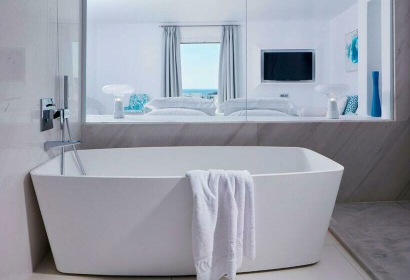 Люкс, Myconian Ambassador Relais & Chateaux