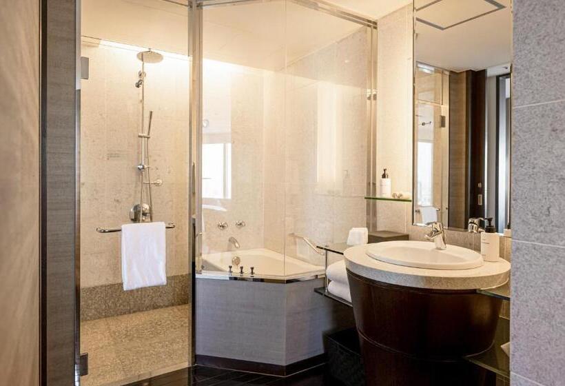 Номер Клуб, The Strings By Intercontinental, Tokyo, An Ihg