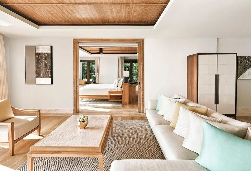 سوییت با چشم‌انداز دریا, Trisara Villas & Residences Phuket