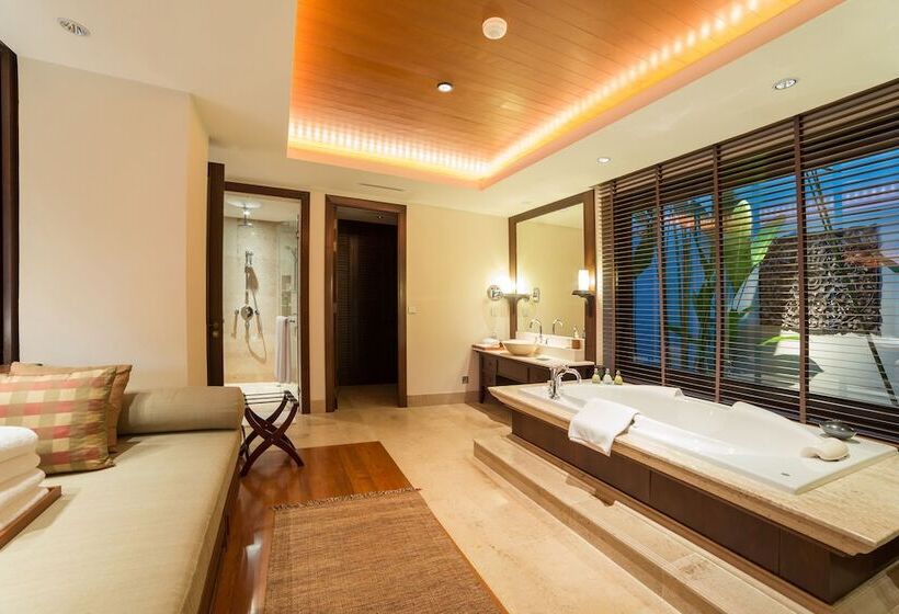 ویلای 4 خوابه, Trisara Villas & Residences Phuket