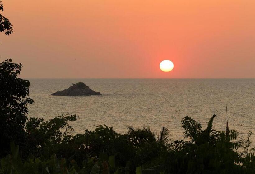 ویلای 3 خوابه, Trisara Villas & Residences Phuket