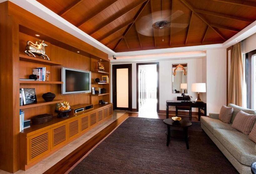 ویلای 4 خوابه, Trisara Villas & Residences Phuket