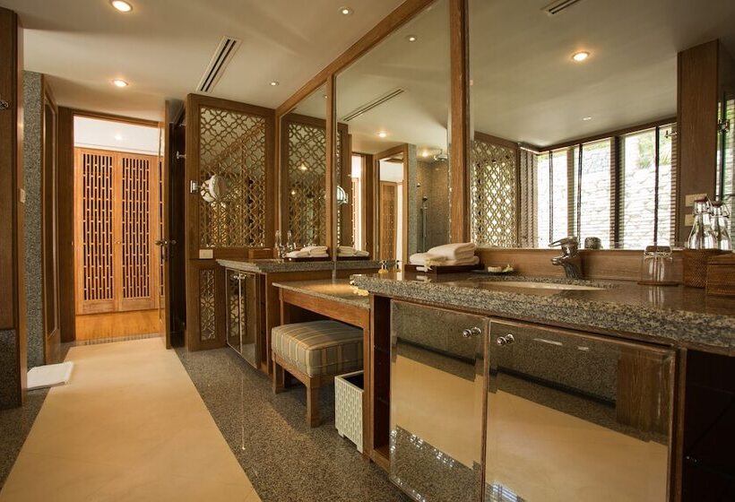 ویلای 4 خوابه, Trisara Villas & Residences Phuket
