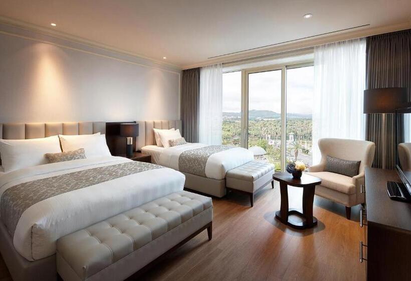 سوییت خانوادگی, Lotte Hotel Jeju