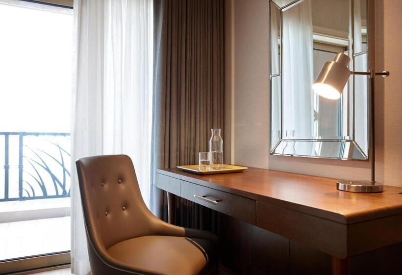 سوییت خانوادگی, Lotte Hotel Jeju