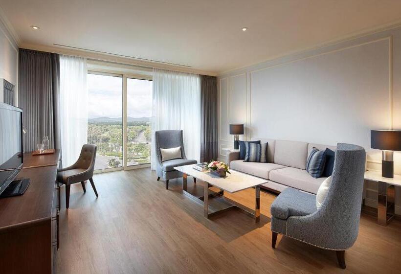 سوییت لوکس, Lotte Hotel Jeju