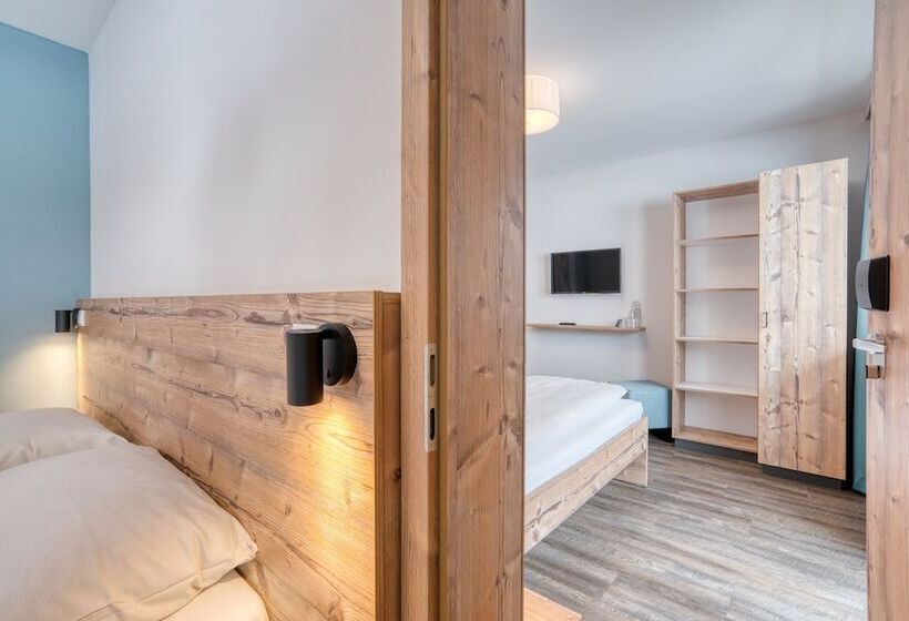 اتاق خانوادگی, Cooee Alpin Hotel Bad Kleinkirchheim