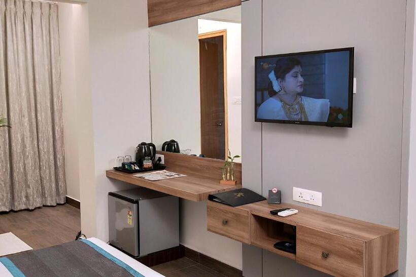 Номер Superior Кровать Кинг, Park Iris Hotels, Mg Road